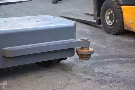 Container truck 2001  Baumann EVU25 (10)