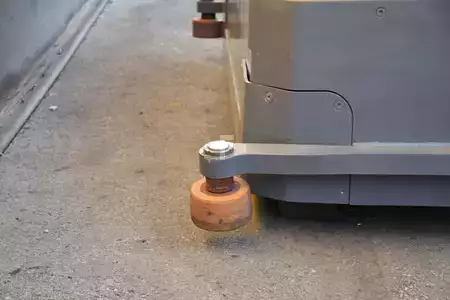 Container truck 2001  Baumann EVU25 (11)