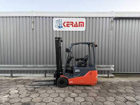 Elektromos 3 kerekű 2018  Toyota 8FBE20T (4)