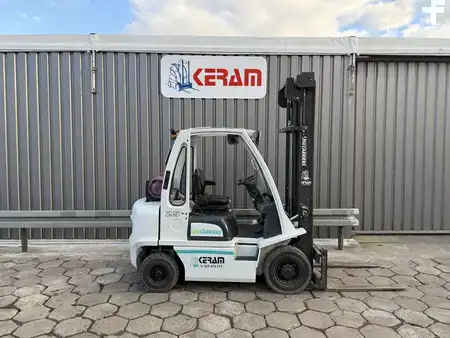 LPG Forklifts 2018  Unicarriers U1D2A25LQ (1)