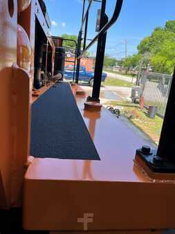 Shuttle Wagon SWX 435 Rail Car Mover