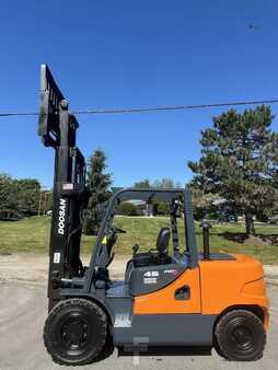 Diesel Forklifts 2012  Doosan D45S-5 (6)