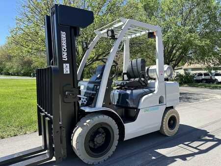 Diesel Forklifts 2013  Nissan MUG1F2A30DV (7)