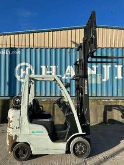 Propane Forklifts 2017  Nissan MCP1F2A25LV (6) 