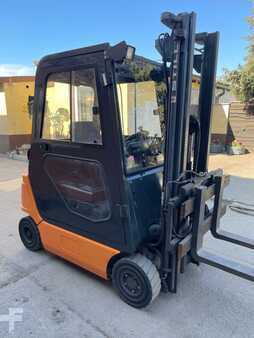 Carrello elevatore a gas 2002  Still R70-16G (1)