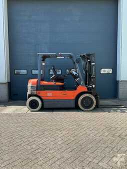 Elektro čtyřkolový VZV 2011  Toyota 7FBMF40 (3)