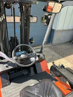 Elektro čtyřkolový VZV 2011  Toyota 7FBMF40 (4)