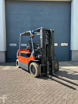 Elektro čtyřkolový VZV 2011  Toyota 7FBMF40 (6)