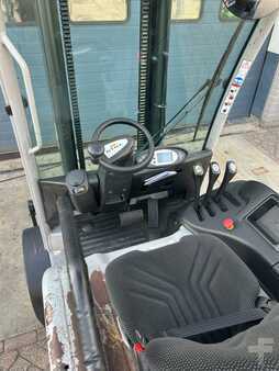 Elektryczne 4-kołowe 2016 Still RX 60-35 (4)