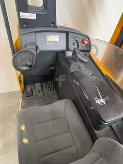 Reach Truck 2011  Jungheinrich ETV 214 (4)