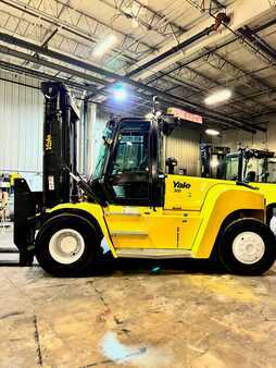 Diesel Forklifts 2020  Yale gdp300ec (1)