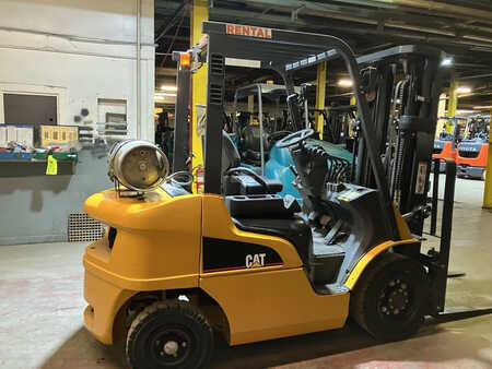 Propane Forklifts 2022  CAT Lift Trucks gp25n (2)