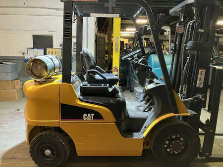 Propane Forklifts 2022  CAT Lift Trucks gp25n (3)