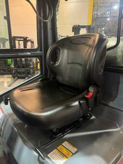 Propane Forklifts 2019  Toyota  (13)