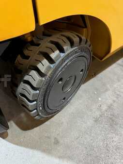 Carretilla elevadora GLP 2022  CAT Lift Trucks fgc25n (12)