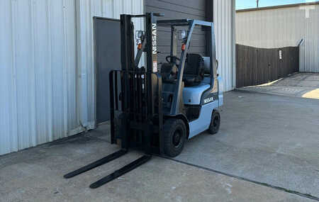 Propane Forklifts 2007  Nissan mpl01a20lv (8)