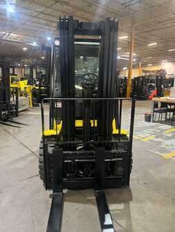 Carretilla elevadora GLP 2017  Yale  (3)