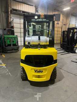 Carretilla elevadora GLP 2017  Yale  (7)