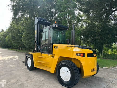 Carretilla elevadora diésel 2013  Yale gdp360ec (6)