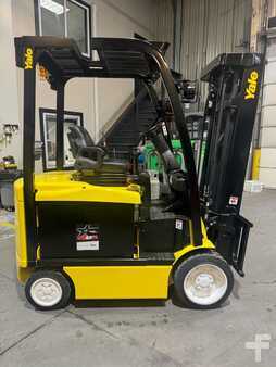 Eléctrica de 4 ruedas 2020  Yale erc060vgn (5)