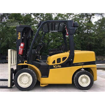Diesel Forklifts 2009  Yale  (1)