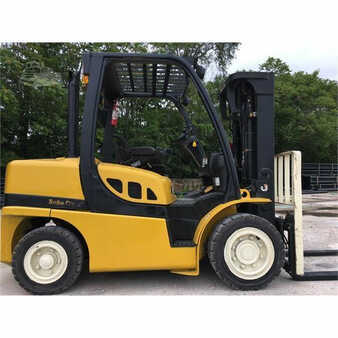 Diesel Forklifts 2009  Yale  (4)