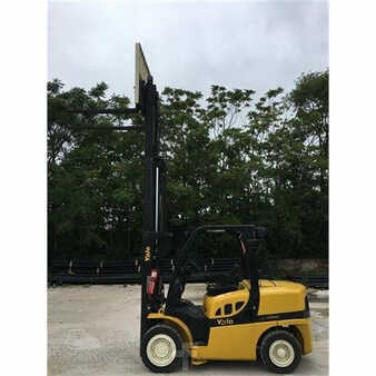 Diesel Forklifts 2009  Yale  (7)