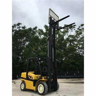 Diesel Forklifts 2009  Yale  (8)