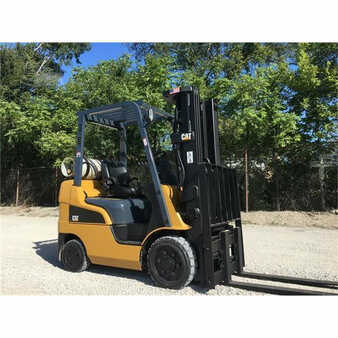 Propane Forklifts 2007  CAT Lift Trucks c5000 (2)