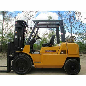 Propane Forklifts 2007  CAT Lift Trucks  (1)