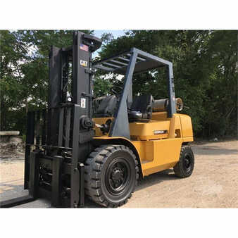 Carretilla elevadora GLP 2003  CAT Lift Trucks gp45k (2)