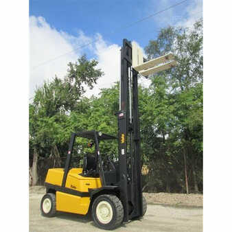 Diesel Forklifts 2005  Yale gdp100mj (5)