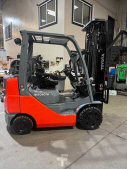 Carretilla elevadora GLP 2021  Toyota 8fgcu25 (5)