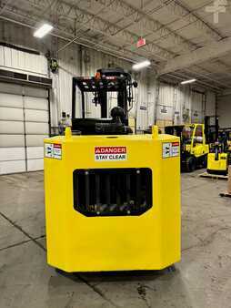 Propane Forklifts 2013  HOIST  (4)