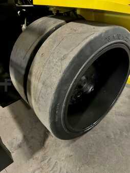 Propane Forklifts 2013  HOIST  (7)