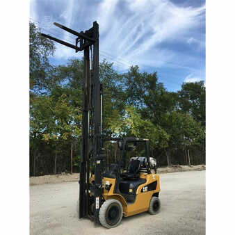 Propane Forklifts 2014  CAT Lift Trucks 2p5000 (8)