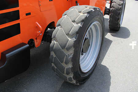 Manipulador fijo 2017  SkyTrak 6042 (15)