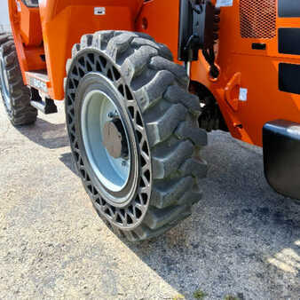 Manipulador fijo 2016  SkyTrak 6042 (13)