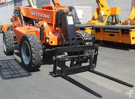 Manipulador fijo 2018  SkyTrak 8042 (11)