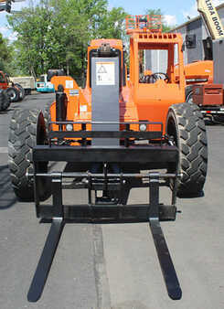 Manipulador fijo 2018  SkyTrak 8042 (3)