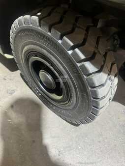 66684_10119165673791-13.jpg?v=1762588417