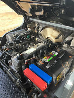 Propane Forklifts 2009  Nissan  (8)