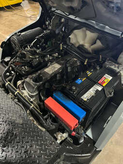 Propane Forklifts 2007  Nissan  (8)