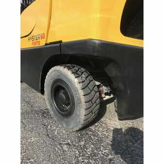 Propane Forklifts 2011  Hyster h60ft (10)
