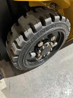 Propane Forklifts 2023  CAT Lift Trucks 2c5000 (12)