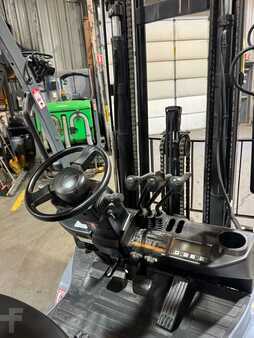 Carretilla elevadora GLP 2022  Toyota 8fgcu30 (11)