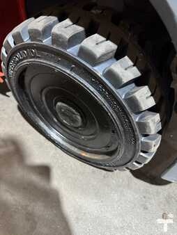 Carretilla elevadora GLP 2022  Toyota 8fgcu30 (14)