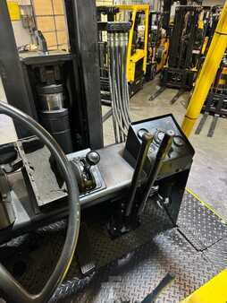 Propane Forklifts 2005  HOIST fks15 (10)