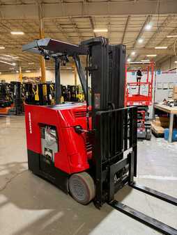 Apilador conductor incorporado 2015  Raymond 415-c30tt (4)