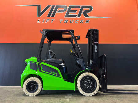 4-Wheel Electric 2025  Viper fb30 (1)